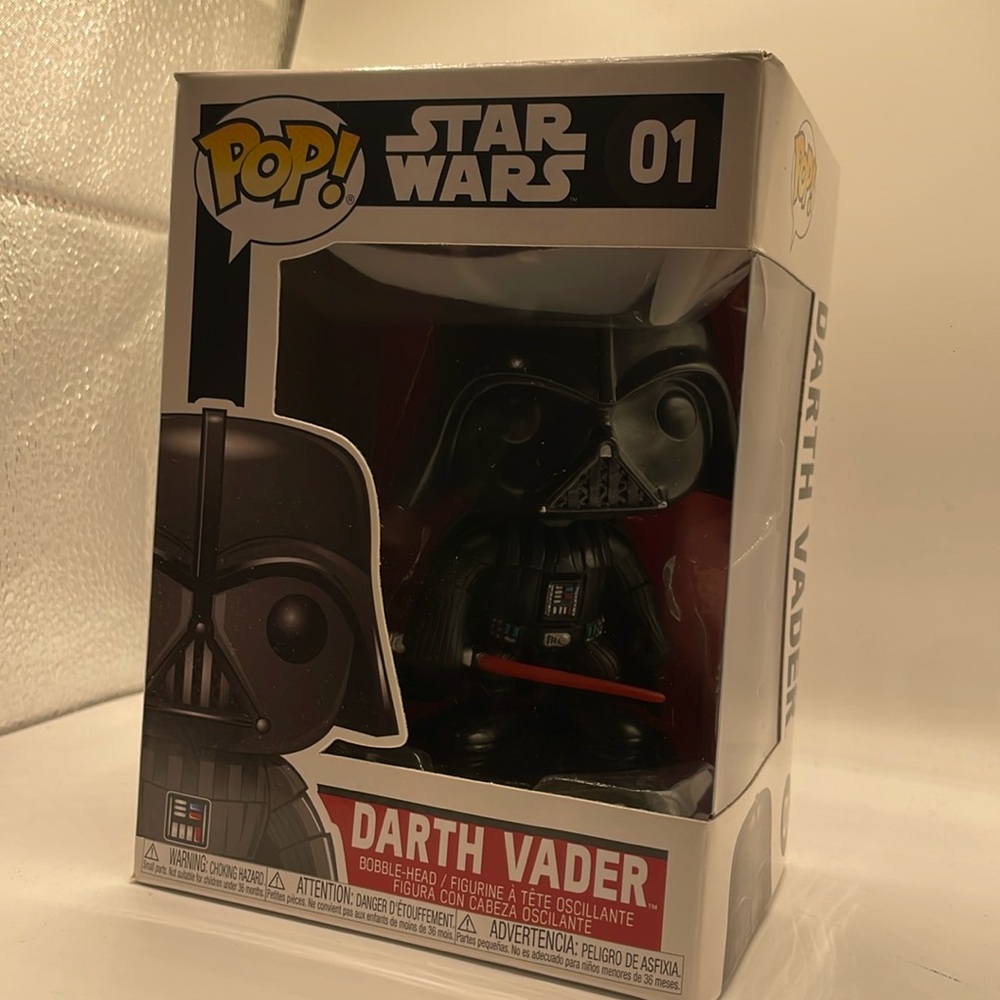 Star Wars “Darth Vader” Funko Pop